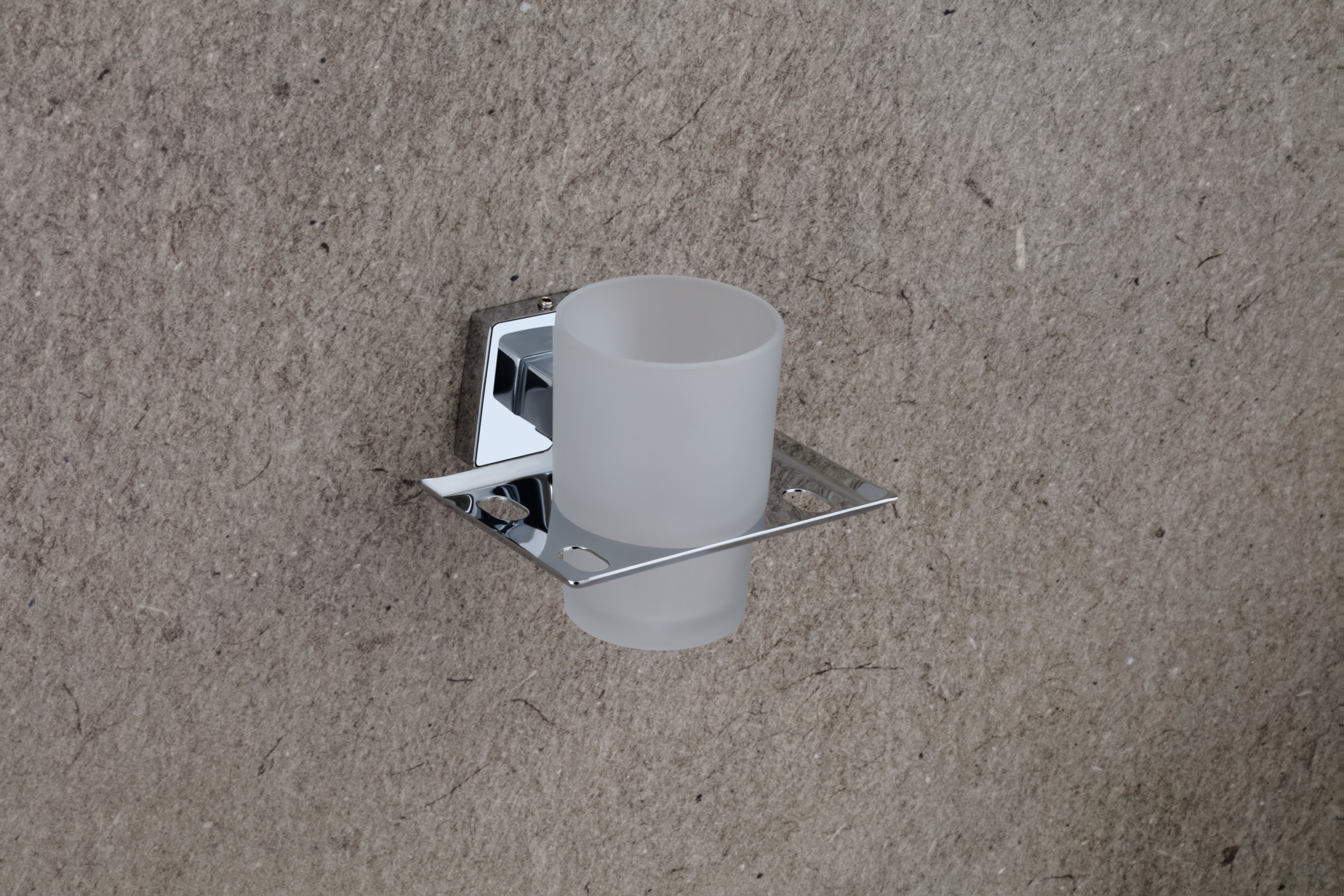 Iris Tumbler Holder
